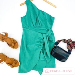 NWT Andree, Emerald colored, one shoulder tie detail dress